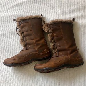 The North Face waterproof insulated faux fur boots